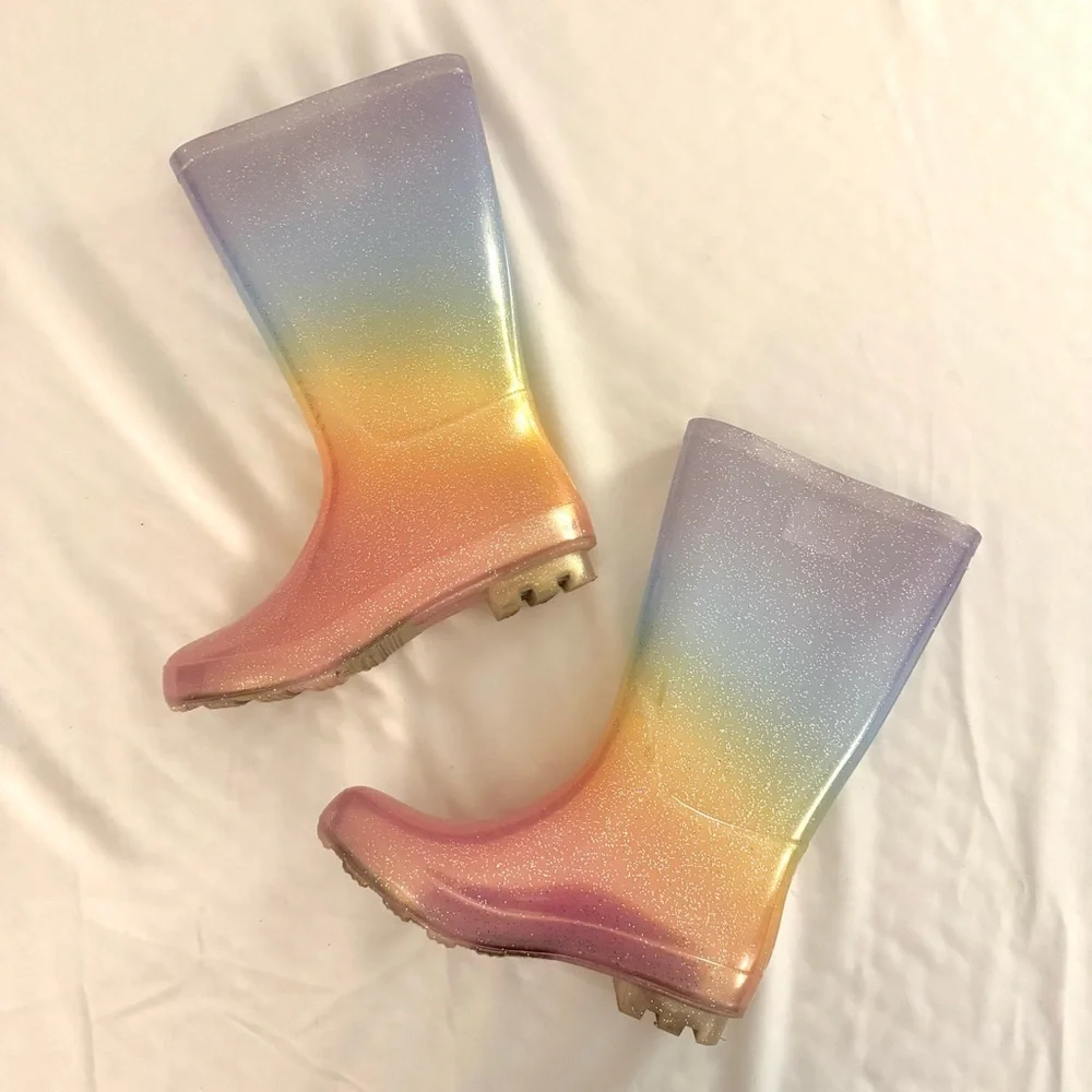 Cat & Jack Kids Cece Rainbow Glitter Rain Boots, size 2
